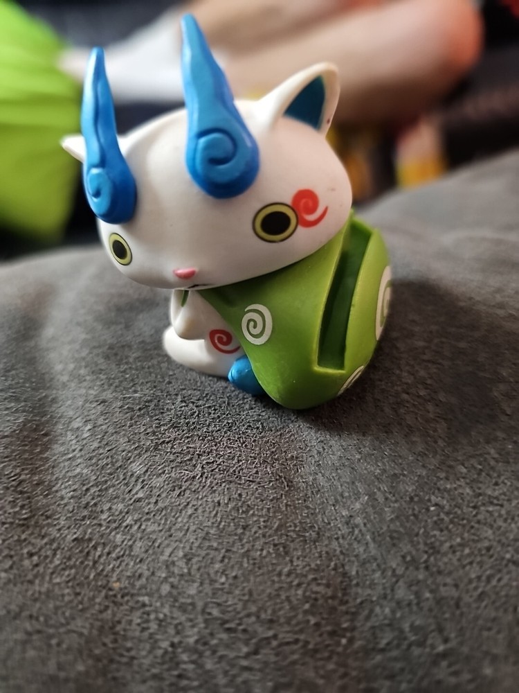 Yo-Kai Watch Komasan 2-Inch Collectible Toy Figure by Hasbro 2015