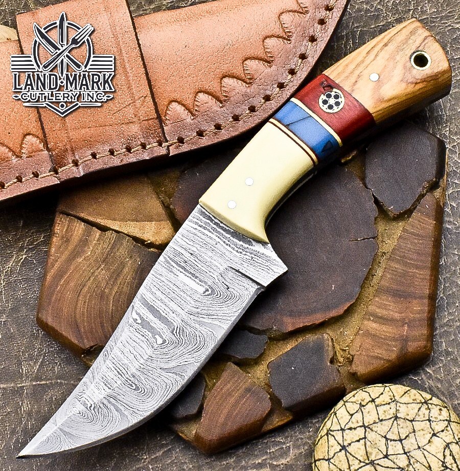 Custom Damascus Steel Hunting Skinner Knife with Antique Handle