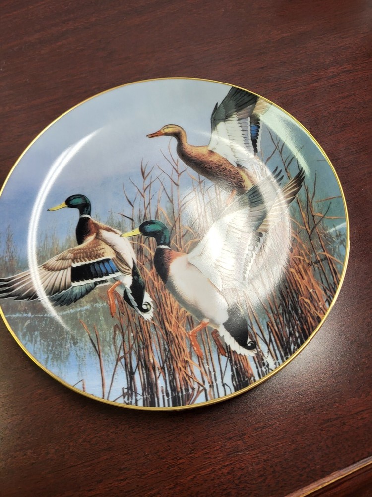 Danbury Mint fine China Hazy Ascent Ducks Taking Flight by David Mass C6523