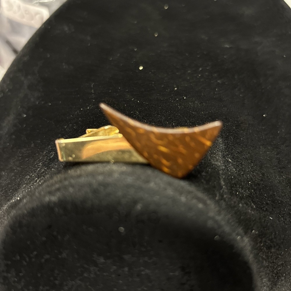 Vintage Gold Tone Boomerang Tie Clip Mid Century Classic Bar Clasp