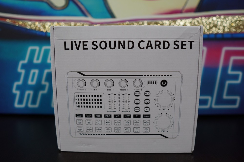 F998 Podcast Equipment Bundle Live Sound Card Set, Condenser Mic & Tripod *NEW