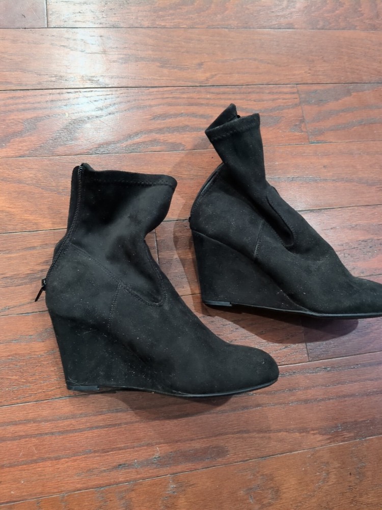 Chinese Laundry Women's Unnie Wedge Booties Black Size 7