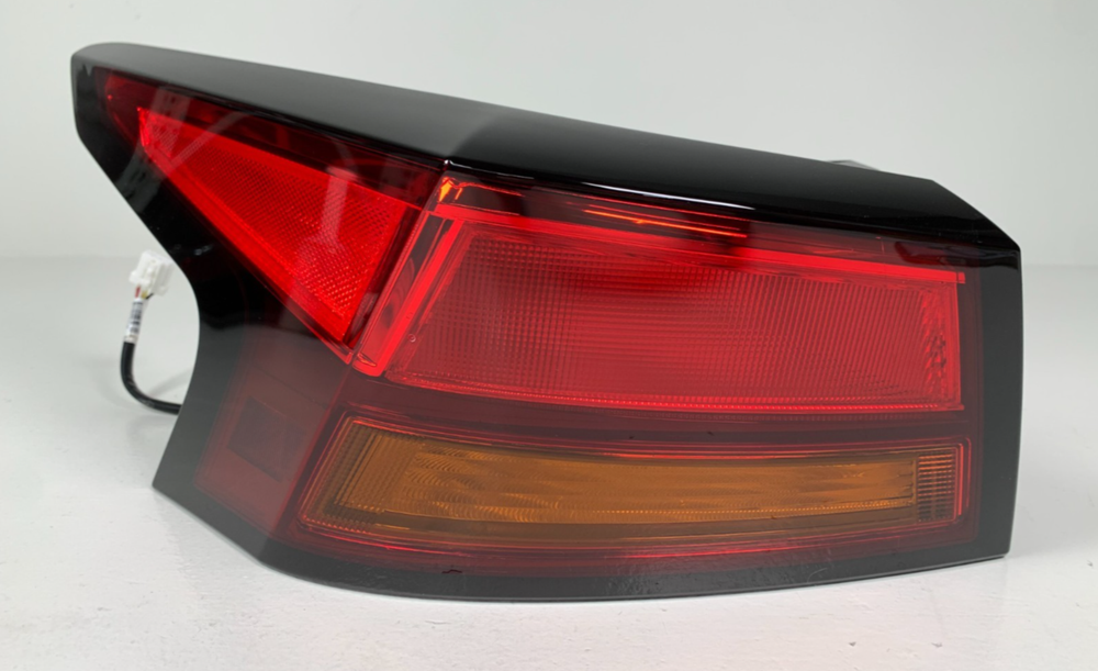2019 2020 2021 Nissan Altima Left Driver Side Outer Halogen Tail Light Lamp OEM