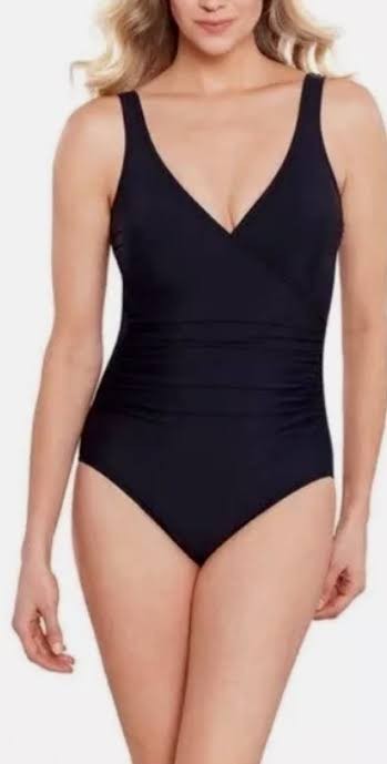 *NWT* Miradonna by Miraclesuit Ladies One-Piece Swimsuit (Black, 16)