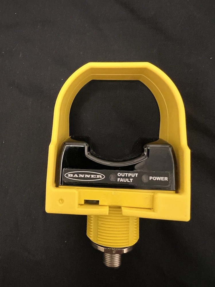 1PCS New Banner Self-check touch button STBVP6Q5 64181  Rapid delivery Brand New