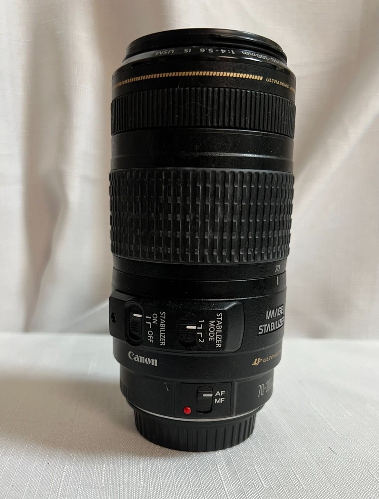Canon IS Image Stabilizer Lens for Sharp Blur-Free Photos