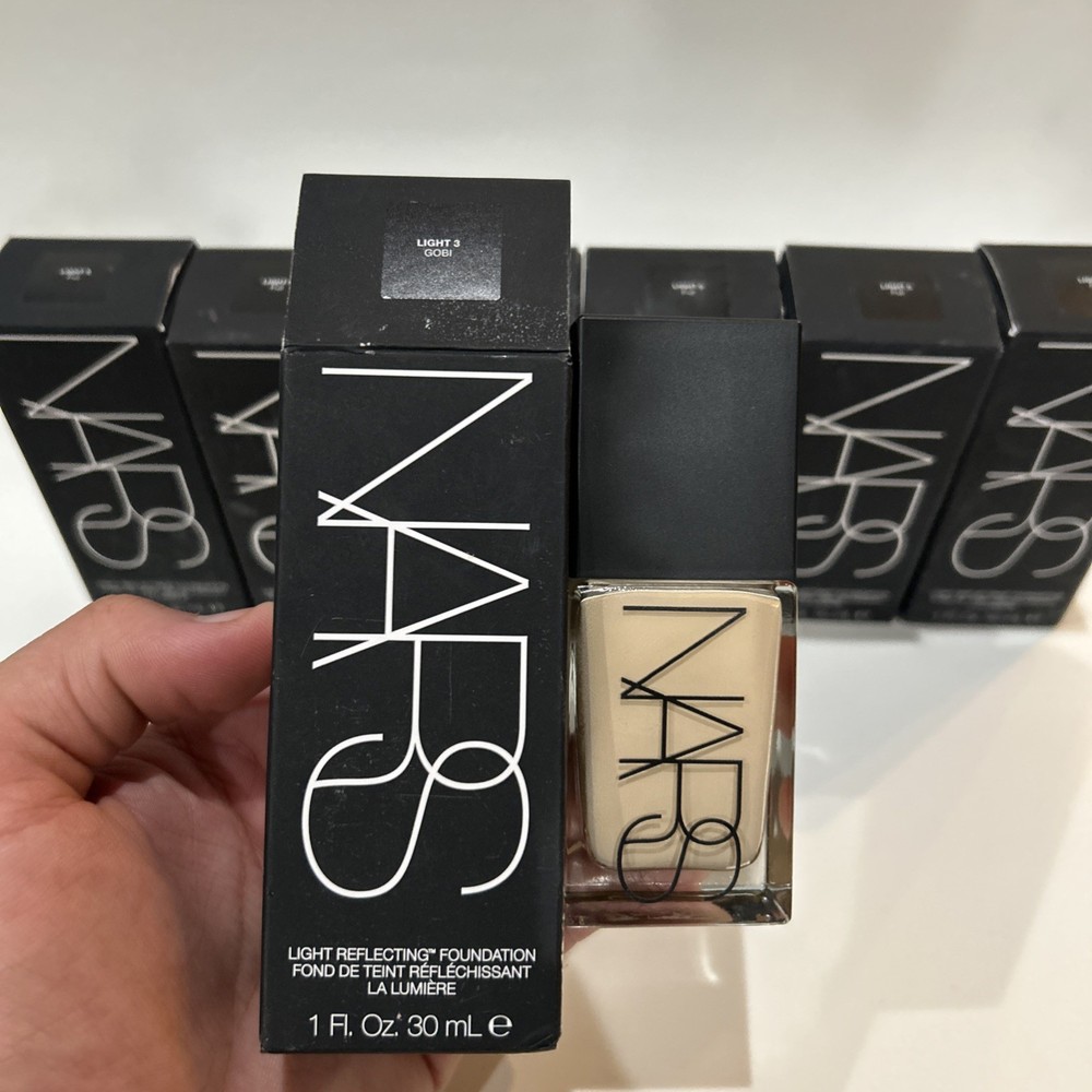 NARS Radiant Liquid Foundation – Light 3 Gobi – 1oz Authentic Full Size