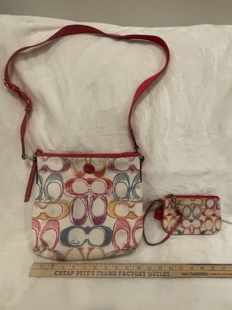 Coach Signature C Pastel Rainbow Scribble Swingpack Crossbody Bag Purse Money