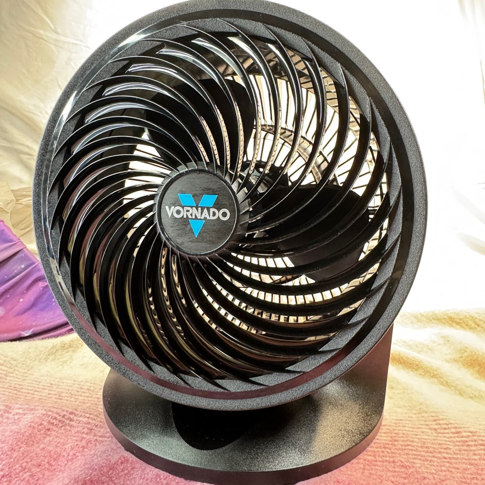Vornado 753 Large Whole Room Air Circulator Fan – Black – 3-Speed Tested