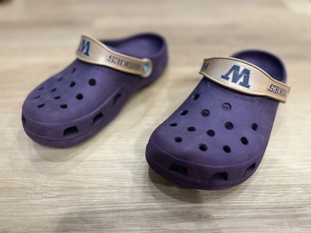 Unisex Crocs Washington Huskies Women’s 8 Mens 6