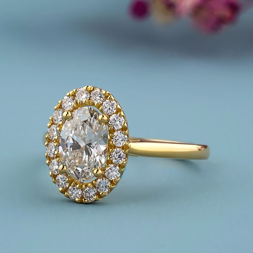 Luxury 14k Yellow Gold Diamond Ring Lab Grown IGI E F  VVS2  1.75 Carat Oval Cut