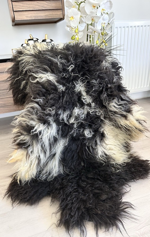 %100 Natural Gotland Sheepskin Rug,sheepskin Pelt,Natural Color,white,black Brow