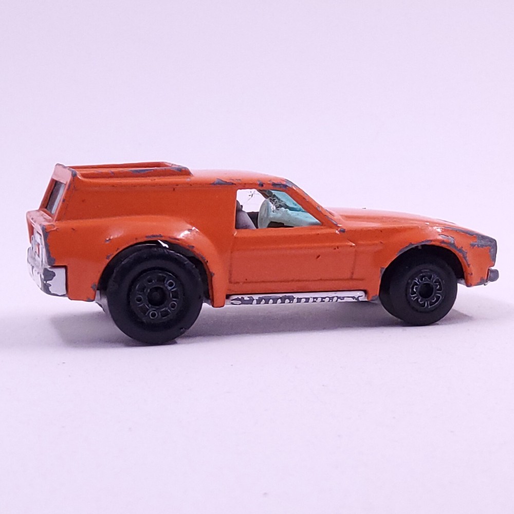 Vintage MATCHBOX SUPERFAST #34 VANTASTIC 1975