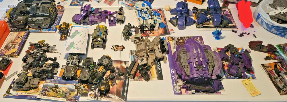 HALO MEGA BLOKS Lot COVENANT PHANTON - UNSC Elephant - Phanton *Rare* Set