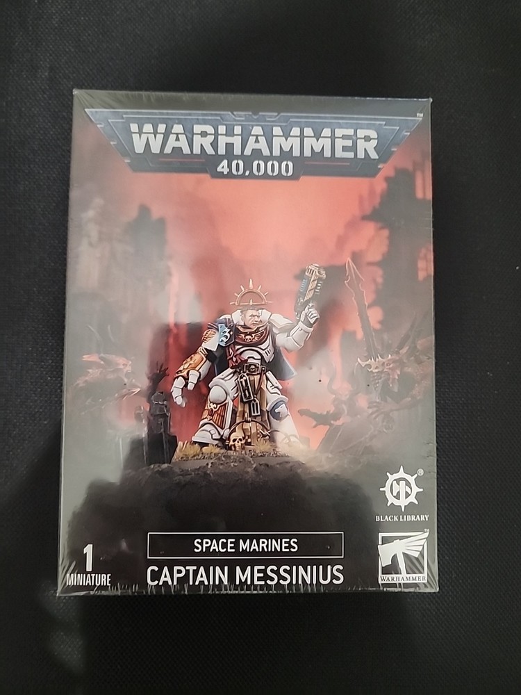 Games Workshop Warhammer 40K Space Marines Single Miniature - 55-30
