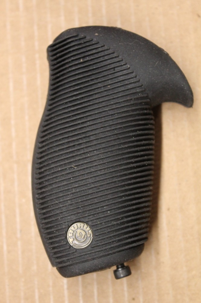Taurus Tracker Judge Revolver Rubber Grip w/Screw Factory OEM Grip
