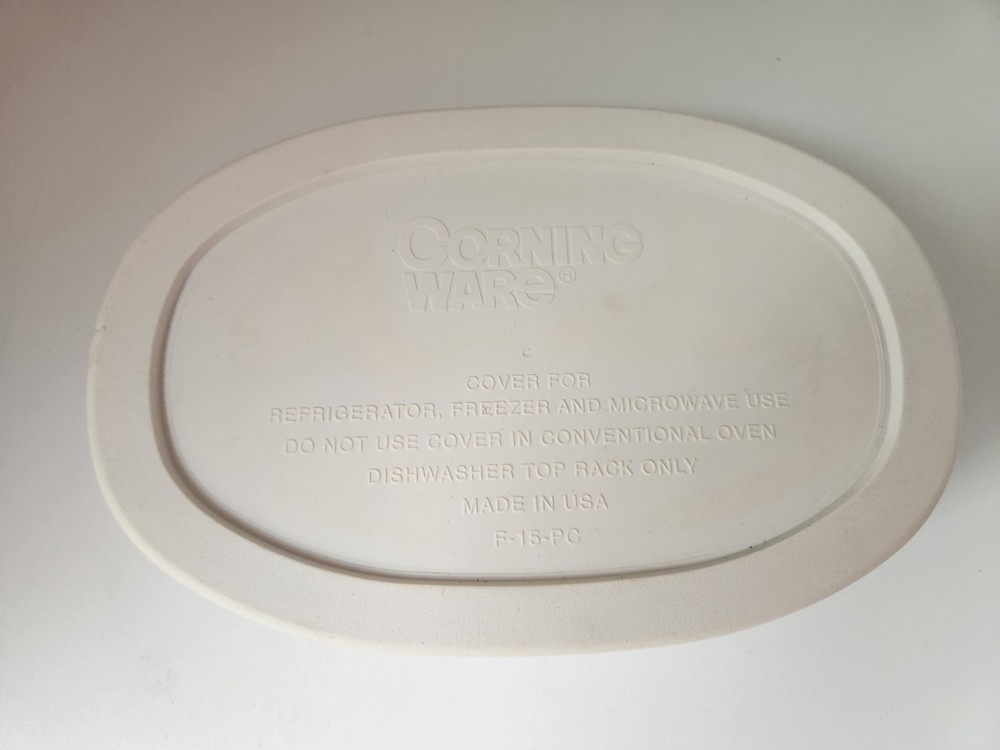 Corning Ware F-15-B French White 15 Oz. Oval Dish with Plastic Lid F-15-PC