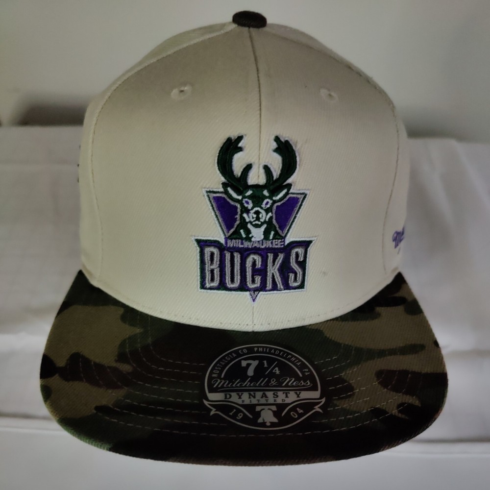 Milwaukee Bucks Mitchell Ness 40th Cream Camo Hardwood Classics 7 1/4 Fitted New