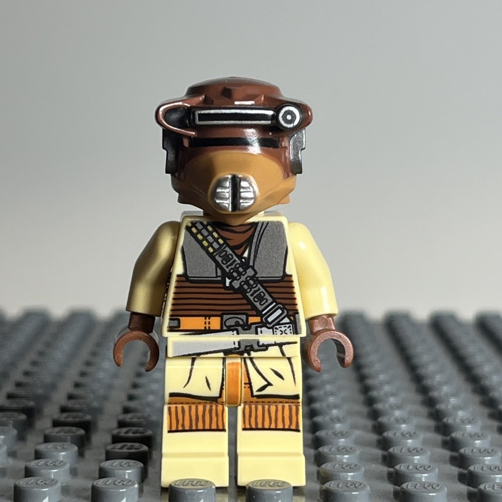 LEGO Star Wars Minifigure: Boushh “Princess Leia” Sw0407 From Set 9516 2O