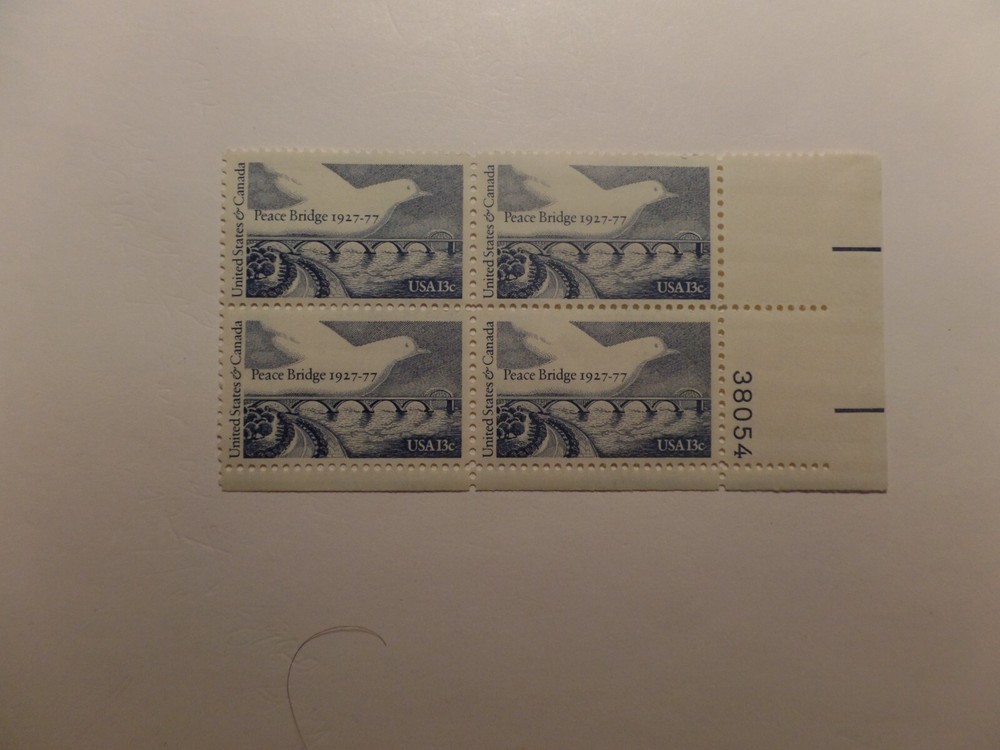 MCFSTAMPS 1721 PLATE BLOCK  PEACE BRIDGE 50TH ANNIV. MNH 1977