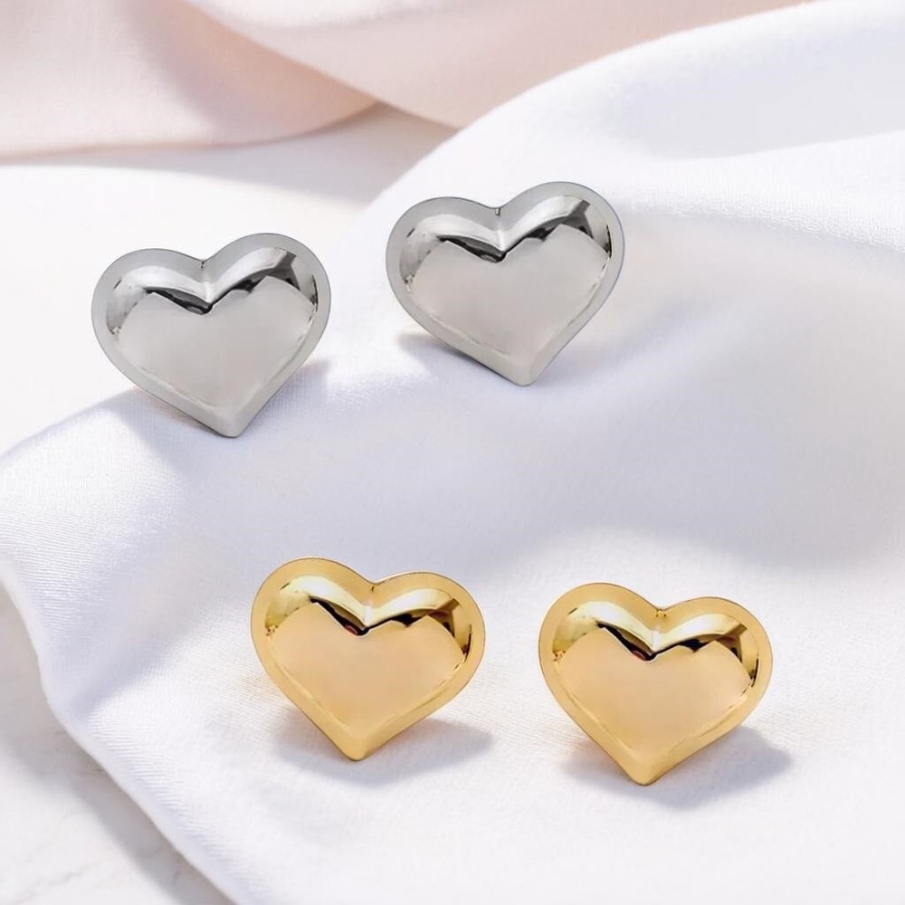Chic Everyday Heart Stud Earrings – Unique Gift for Her