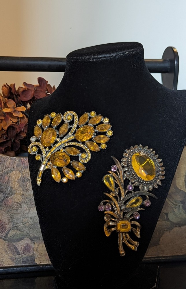 Two Large Antique VTG Art Deco/Nouveau Citrine Yellow Glass Floral Brooches
