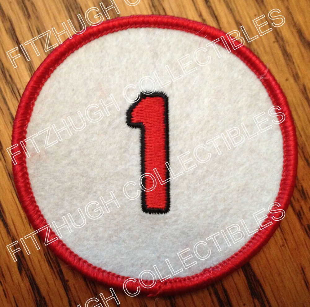 CLEARANCE SALE: OZZIE SMITH ST. LOUIS CARDINALS RETIRED JERSEY NUMBER 1 PATCH-image