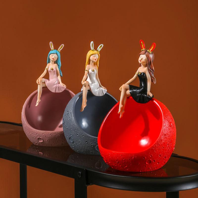 Multicolor Modern Resin Figurine Girl Carved Free Stand Novelty Decor