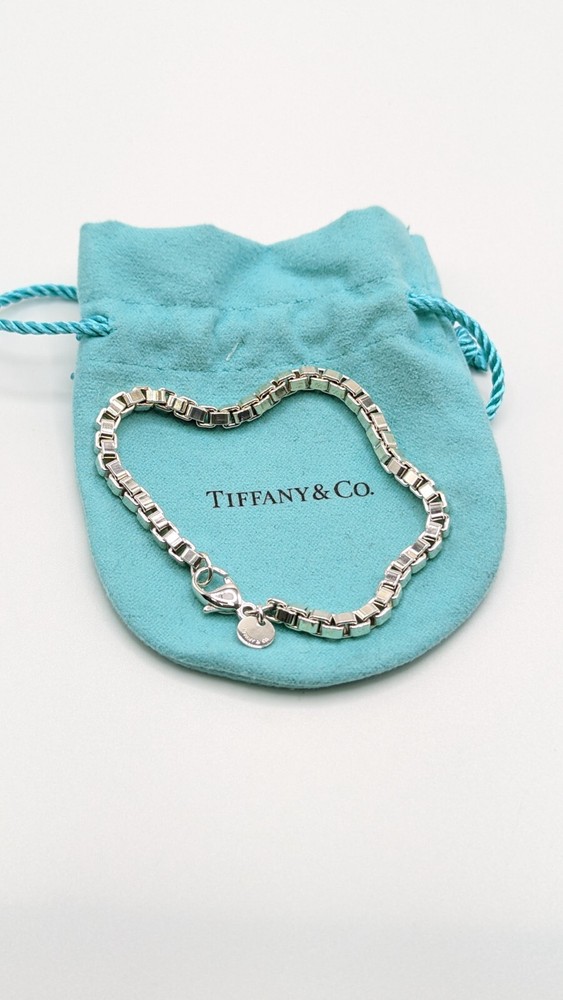 Tiffany & Co. Sterling Silver Venetian Link Bracelet - 7.5