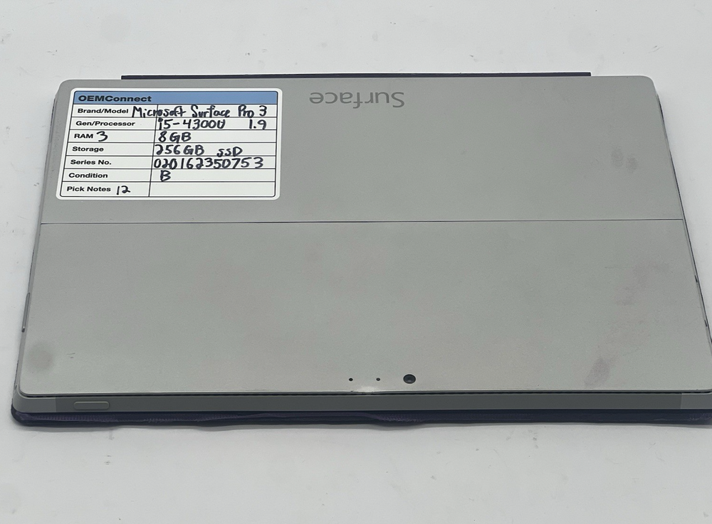 Microsoft Surface Pro 3, Core i5-4300U, 1.90GHz, 8GB, 256GB SSD, No OS/Adapter