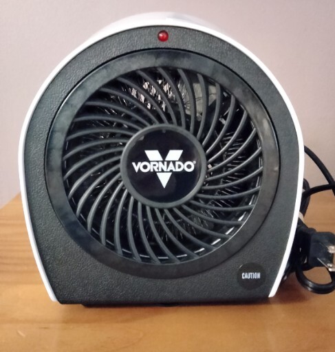 Vornado Velocity 1R Personal Heater Whole Room Heater Compact