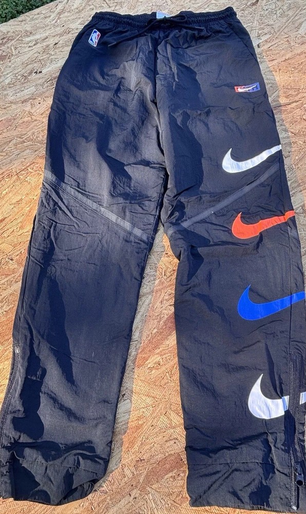 Kith x Nike New York Knicks Black Basketball Pants Medium