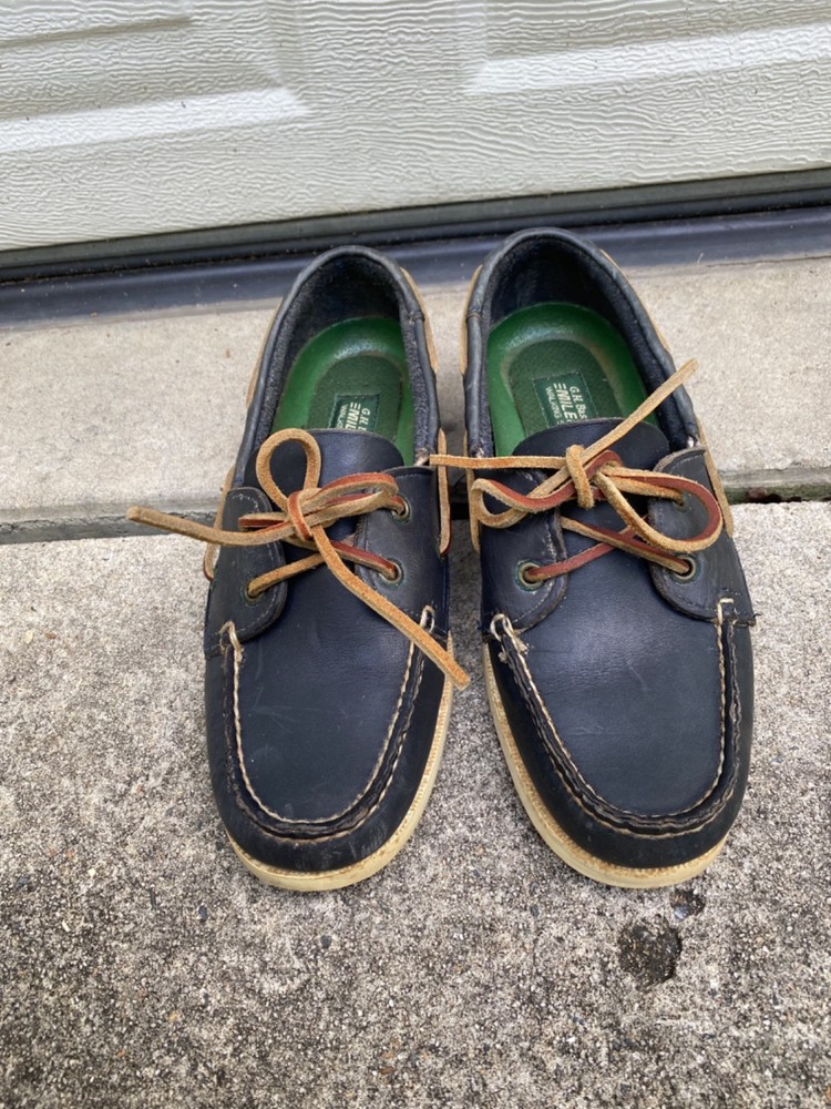 Vintage Women's GH Bass & Co Navy Leather Deck Boat Shoes Size 8.5 Leather Laces