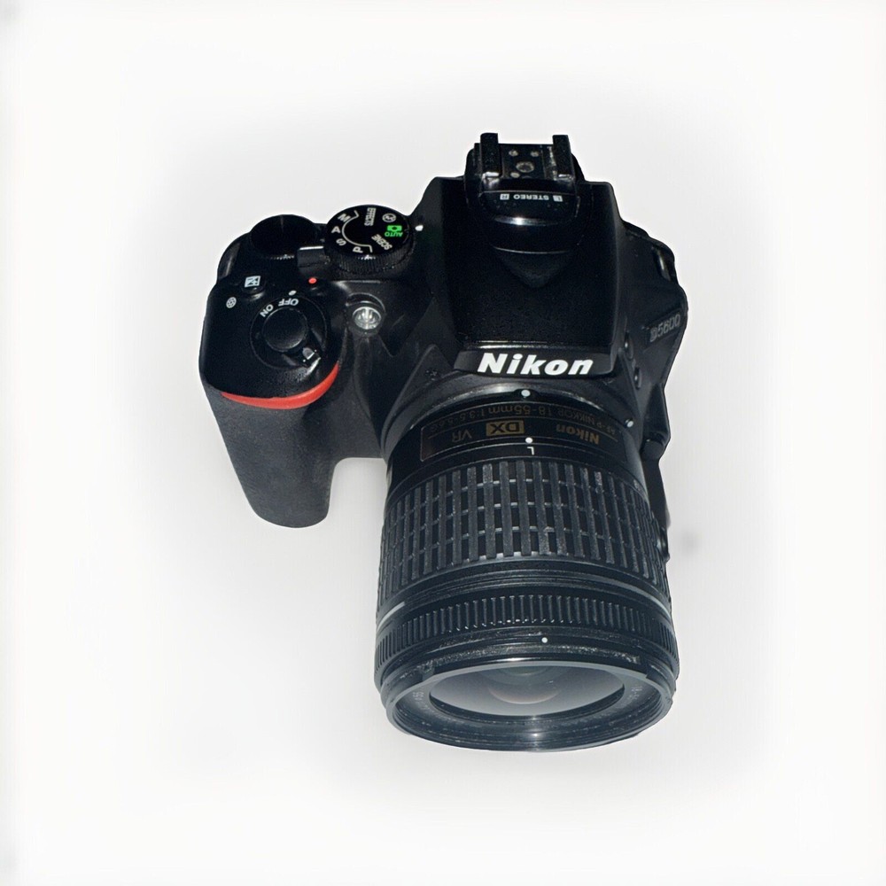 Nikon D5600 DSLR Camera with 18-55mm VR Lens Kit - Black (1576)