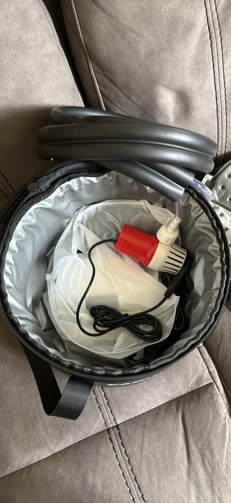 Cold therapy machine for knee pain relief and recovery