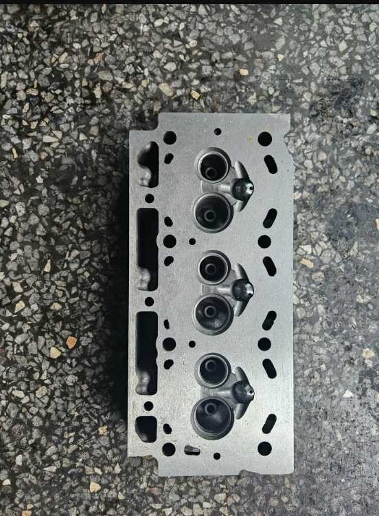 Complete Cylinder Head Cylinder head assembly For Yanmar Engine 3T84 3T84-HLE