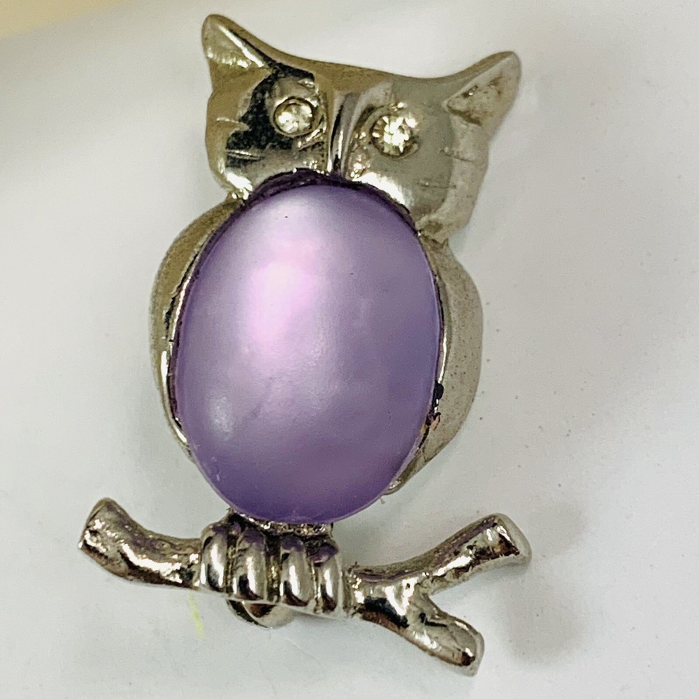 Vintage Purple Glass Cabochon Jelly Belly Rhinestone Silver Tone Brooch Pin