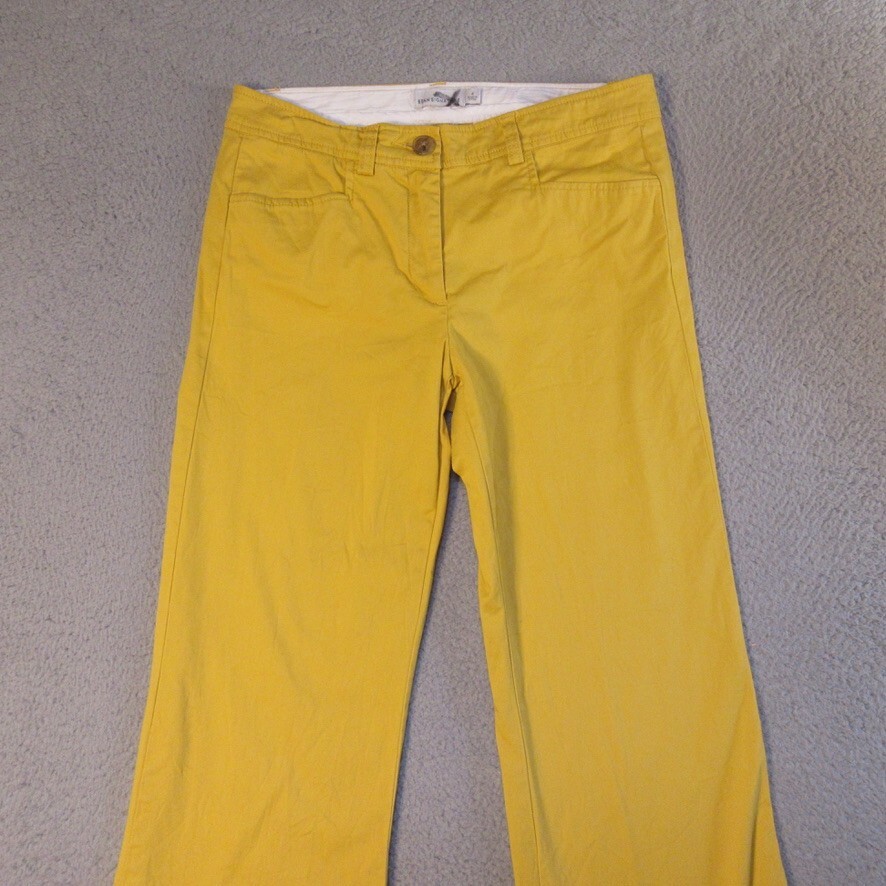 LL Bean Pants 4 Womens Signature Chinos Yellow Measures 30x32 Flared