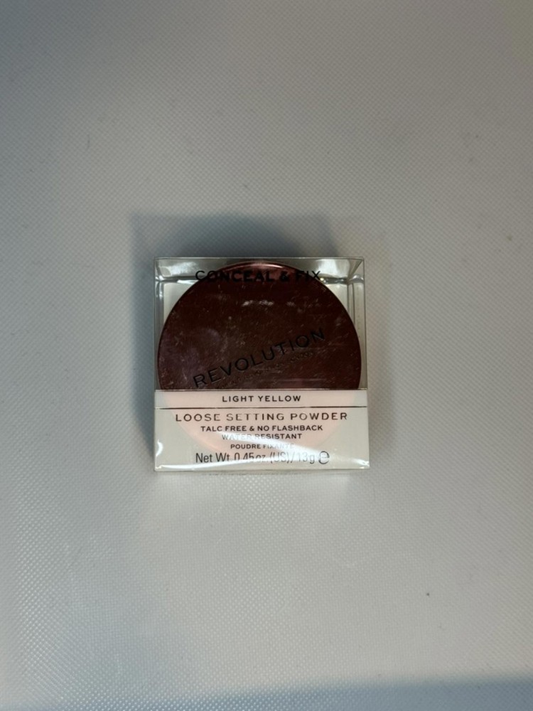Revolution Loose Setting Powder for Flawless Matte Finish  