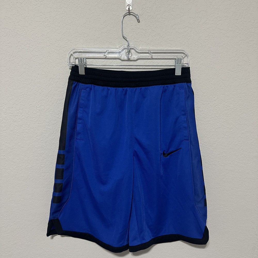 Шорты Nike для мальчиков размер XL темно-синие черные с карманами спортивные для спортзала бега