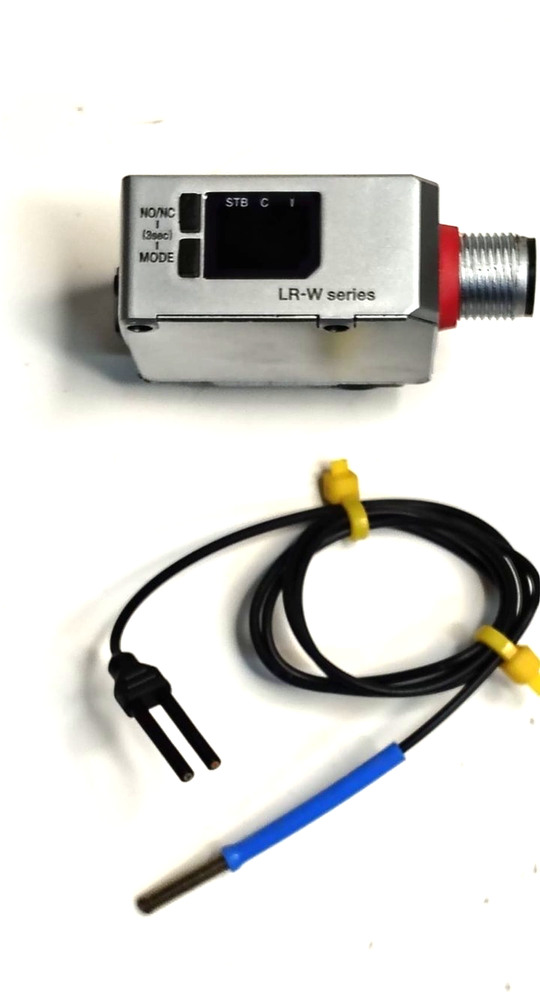 KEYENCE LR-WF10C LASER SENSOR