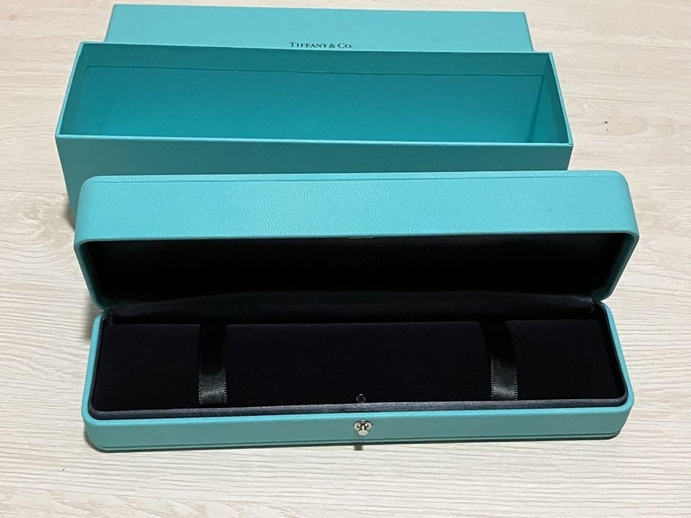 Tiffany Blue Rectangular Jewelry Bracelet Storage Box Empty Gift Case mzmr A