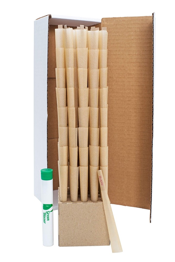 RAW Cones Classic King Size 200 Pack Pre-Rolled Natural Rolling Papers