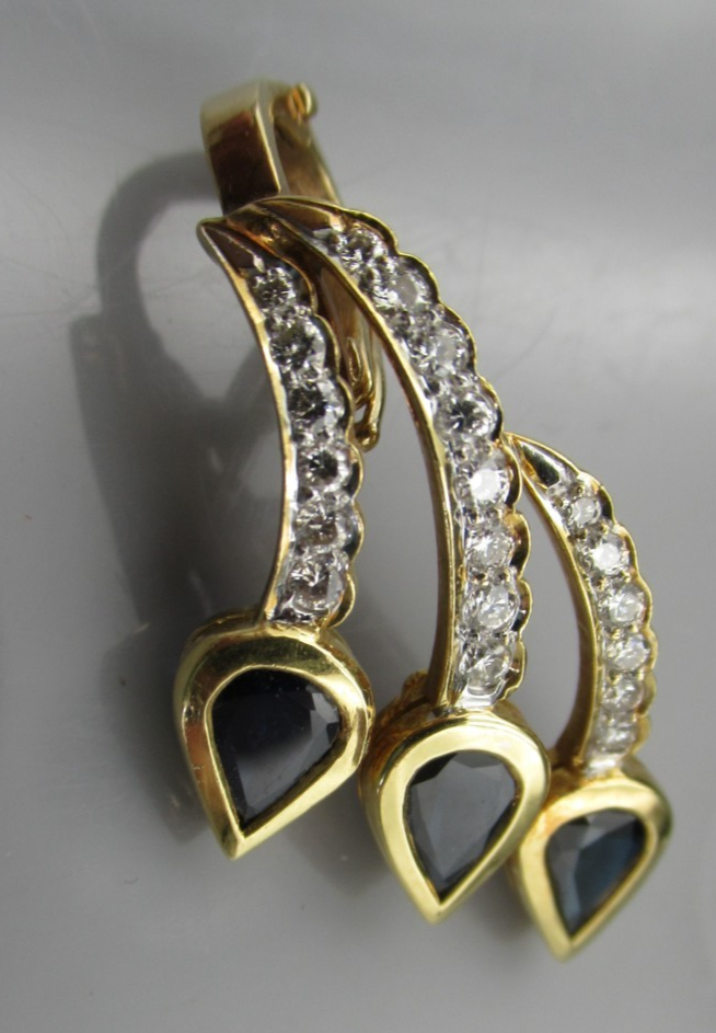 18KT GOLD DIAMOND SAPPHIRE SLIDER PENDANT