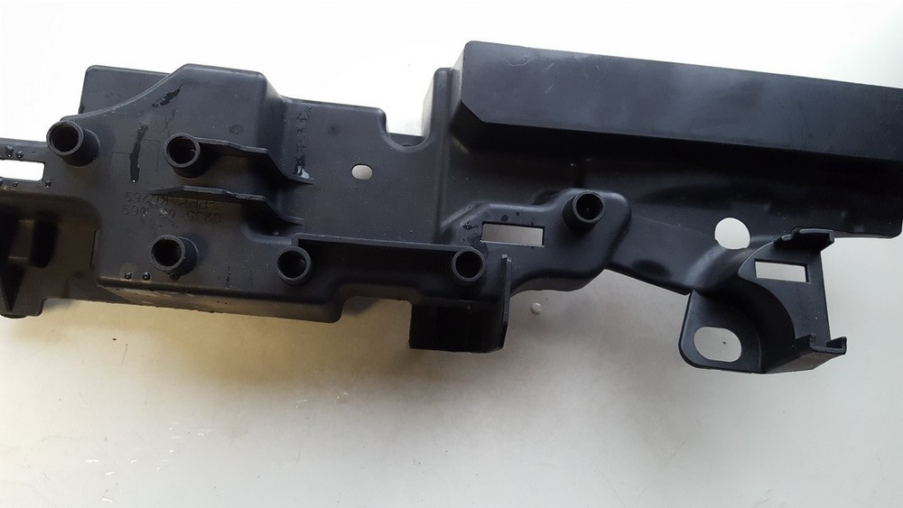 Mazda 5 DE734550-53 Replacement Part C23568D69