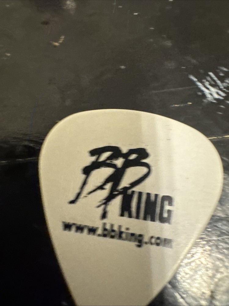BB King Guitar Pick W9