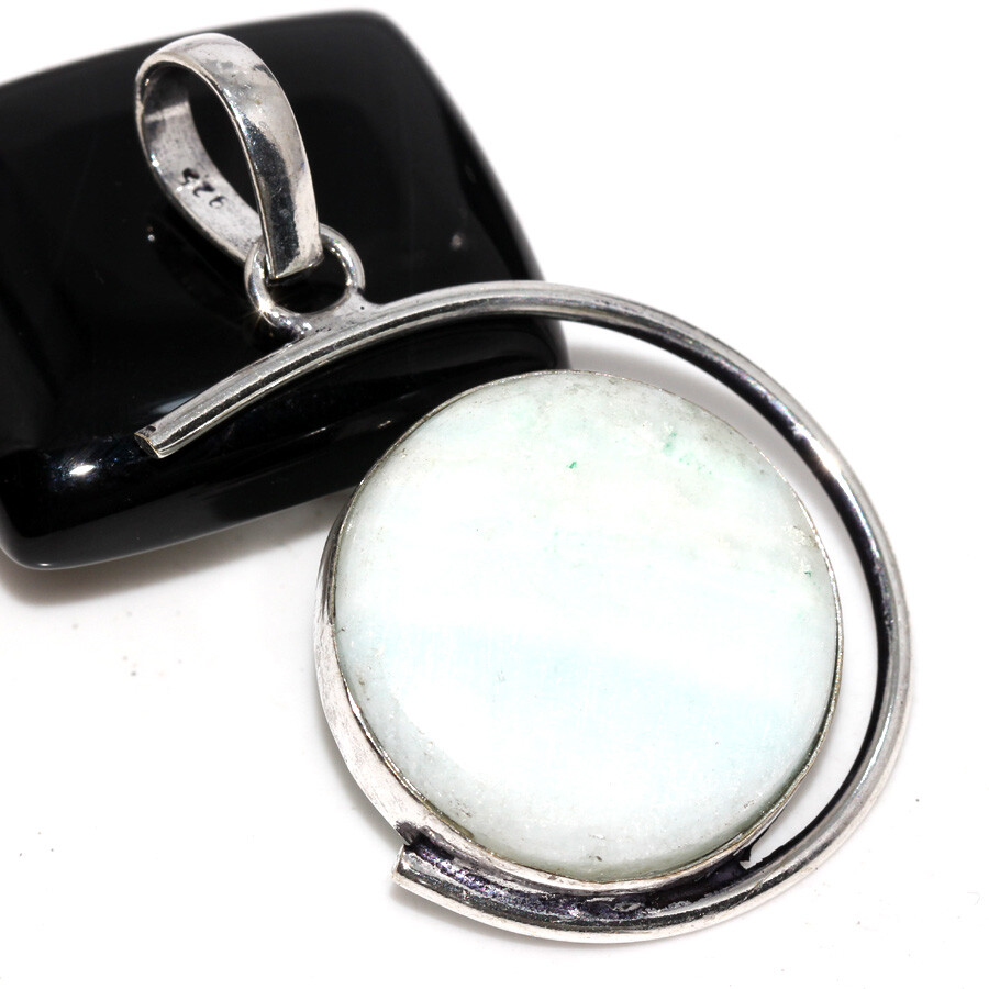 Hememorphite 925 Silver Plated Round Pendant 2