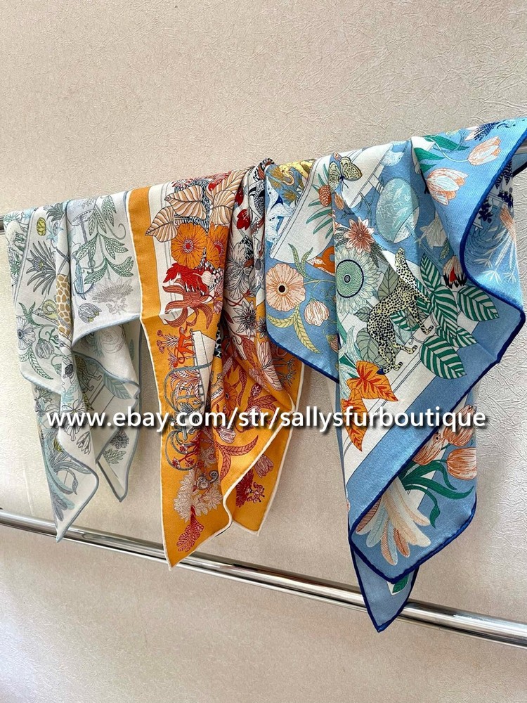 70% Cashmere 30% Silk Floral Print Double-Faced Scarf 26