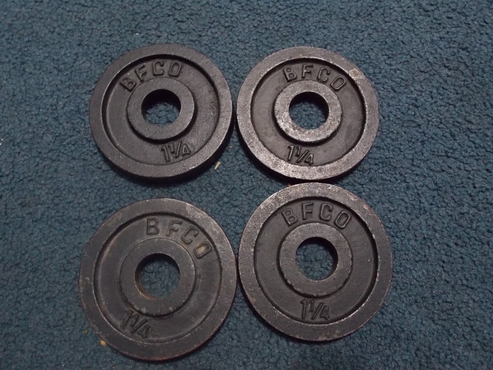 Lot of 4   1.25 lb BFCO Bell Standard Size Barbell Weights 1 1/4 lb
