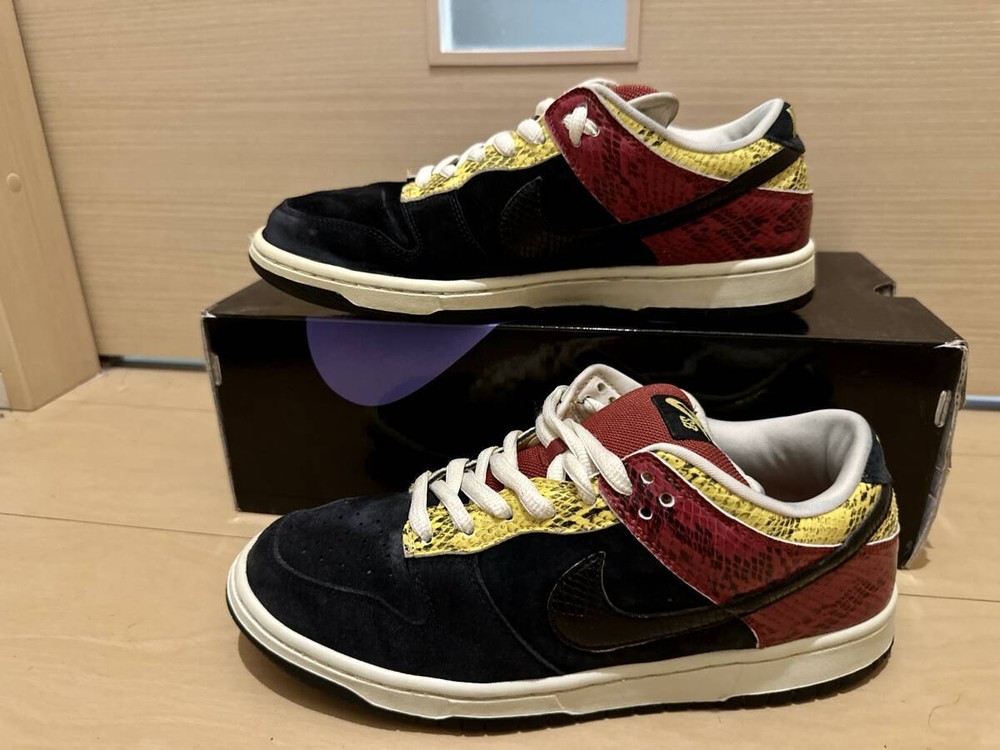 NIKE Men 9.0US Sb Dunk Low Snake